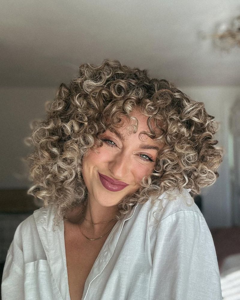 Blonde Curls with Volume