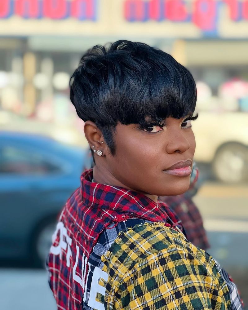 Chic Bowl Cut for Round Faces