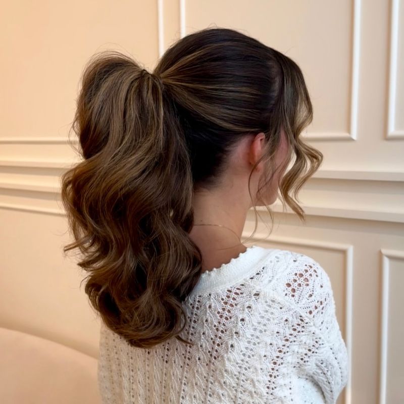 Soft Wave Ponytail