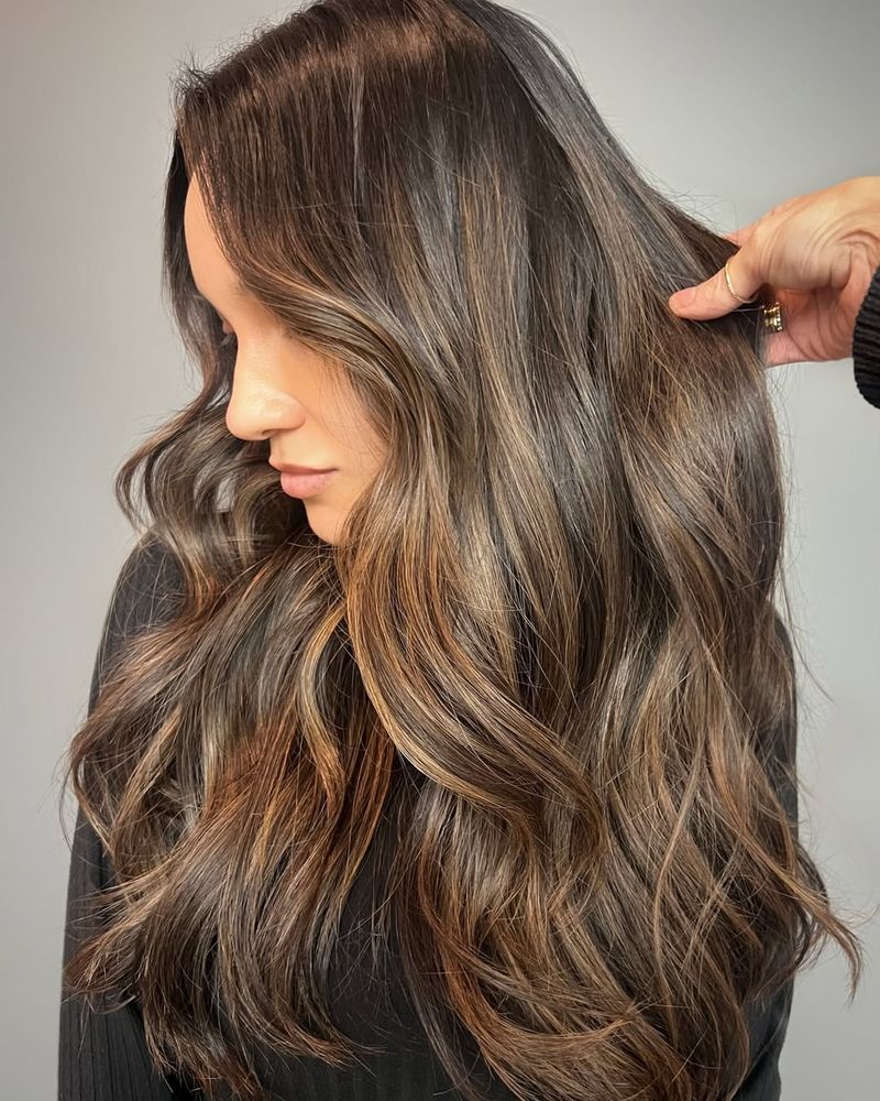 Espresso Brown with Sun-Kissed Highlights