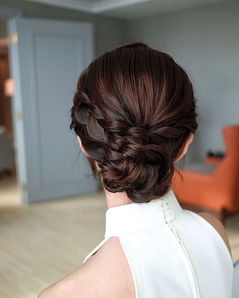 Chignon tressé élégant