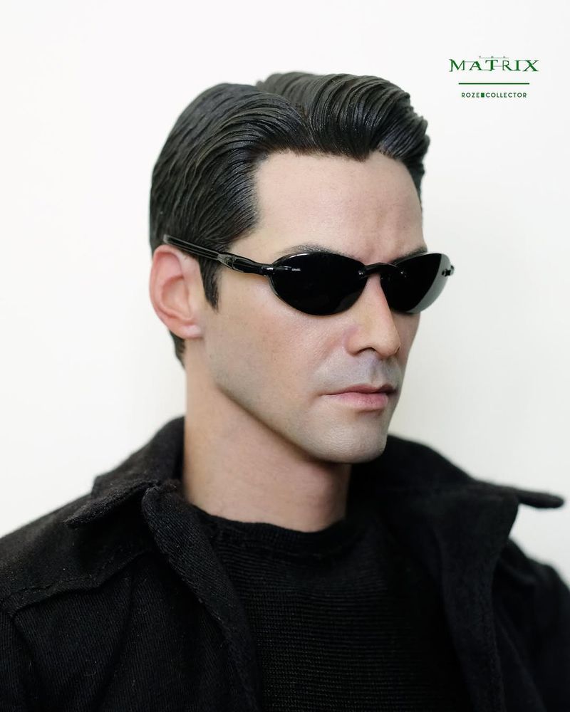 Keanu Reeves in The Matrix