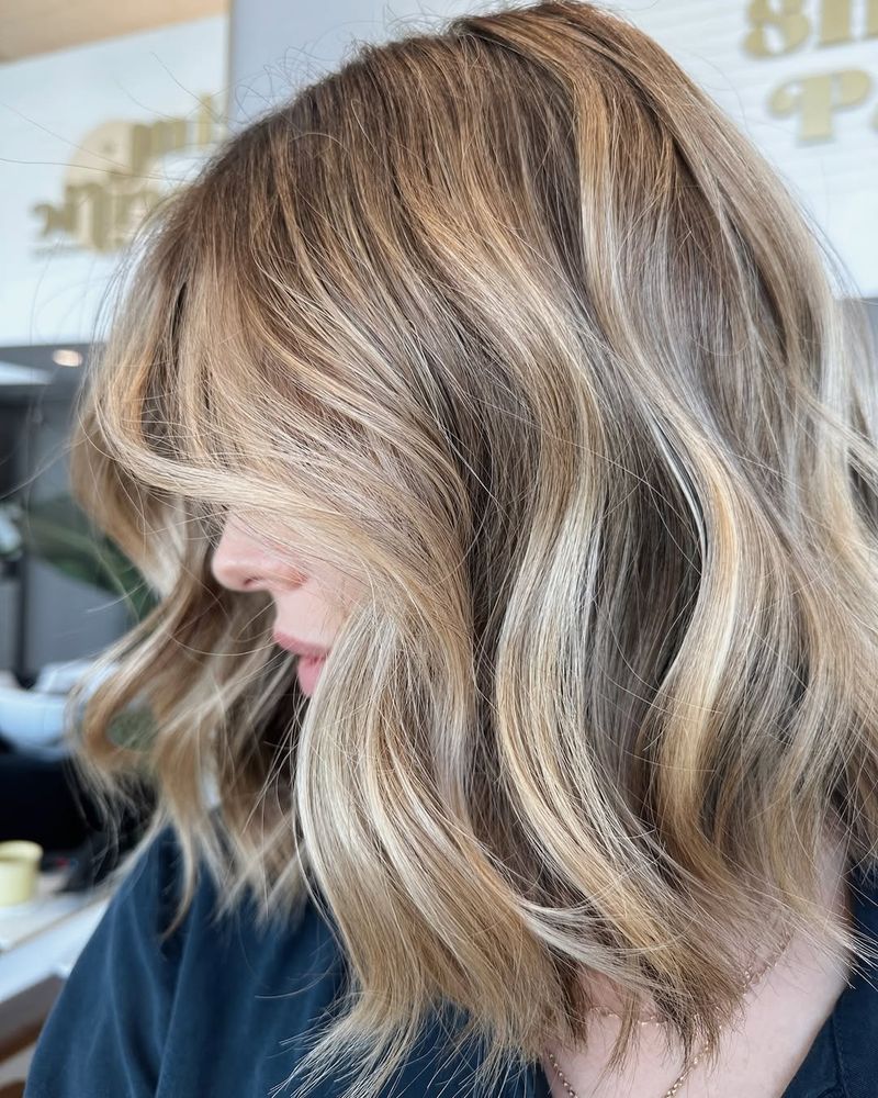 Layered Cut with Highlights