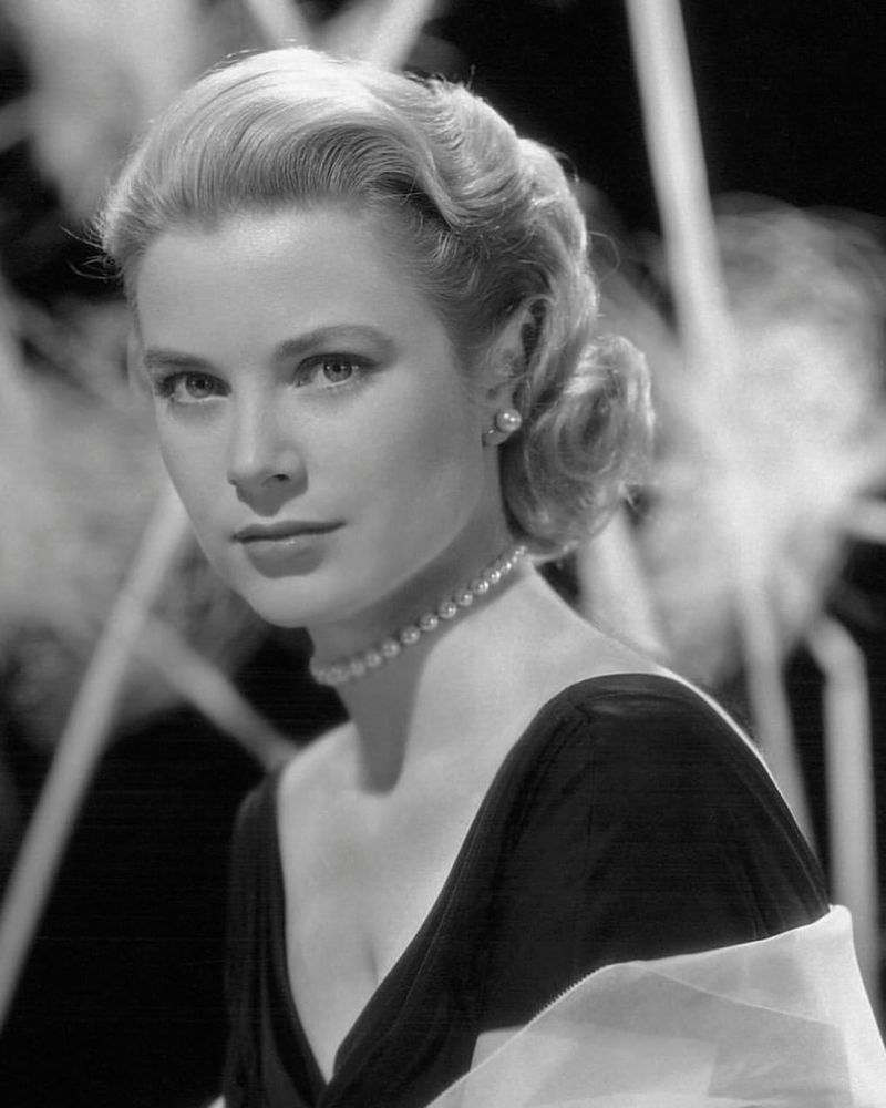 Grace Kelly in Rear Window