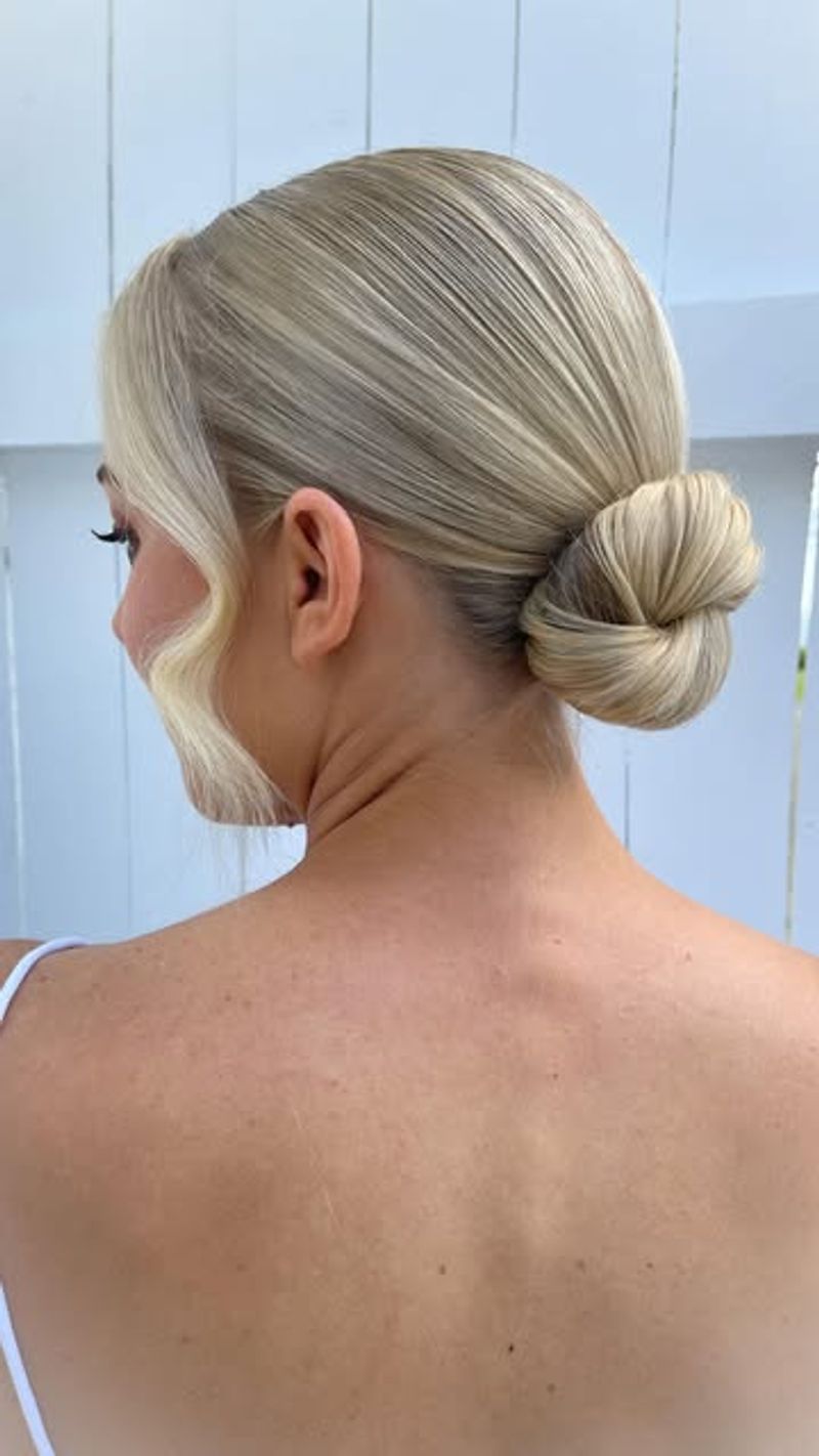 Penteado baixo elegante