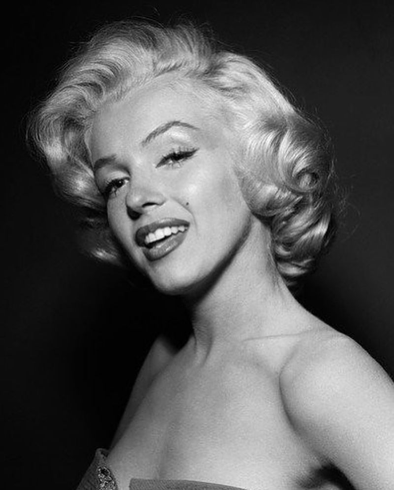 Marilyn Monroe Curls