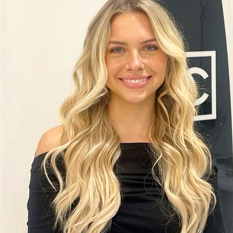 Beachy Blonde Waves