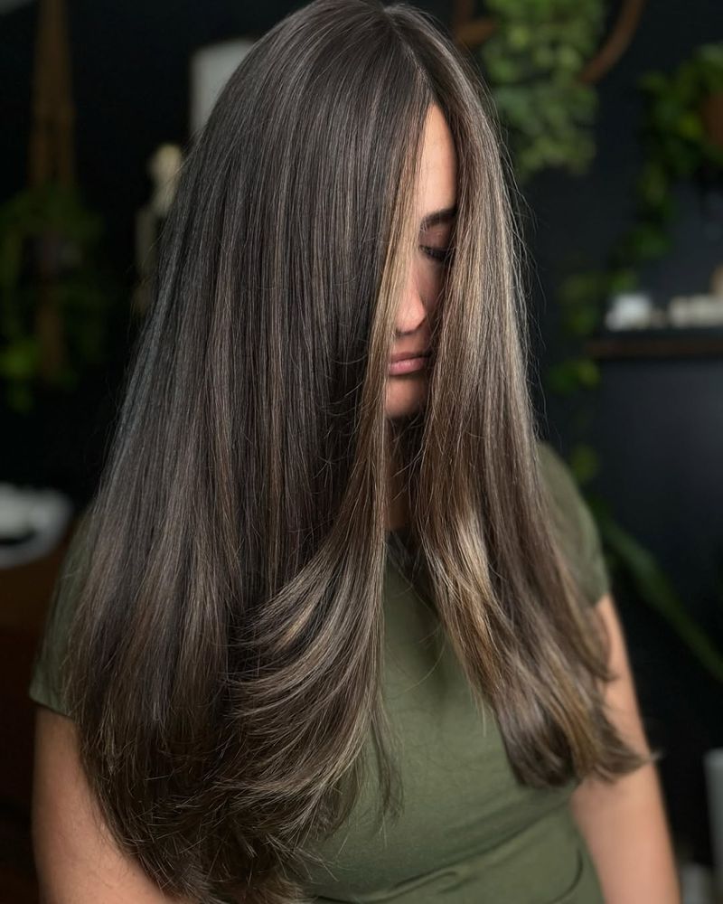 Straight Cut with Highlights