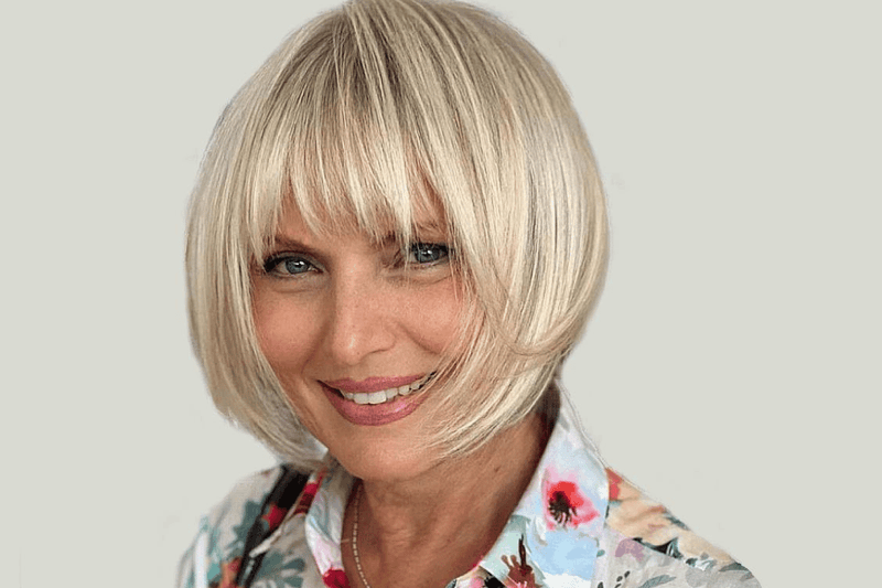 Chin-Length Cuts With Rounded Edges