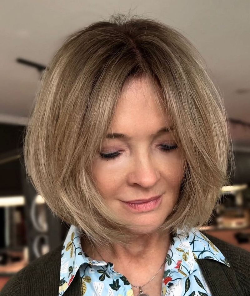 Straight Middle-Part