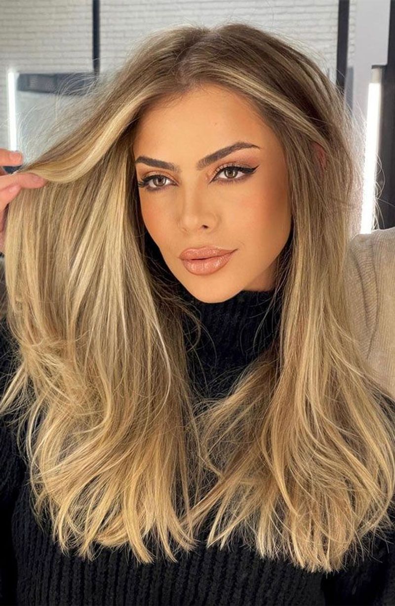 Chic Honey Highlights