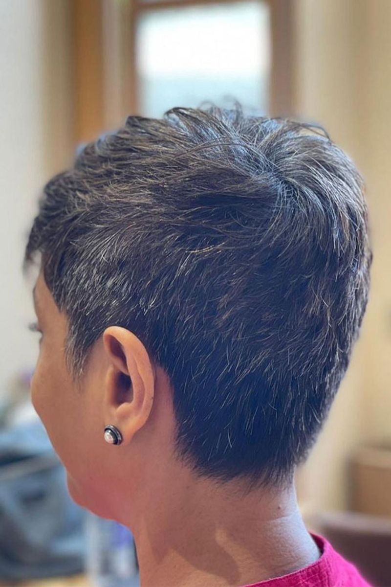 Klassieke taps toelopende Pixie