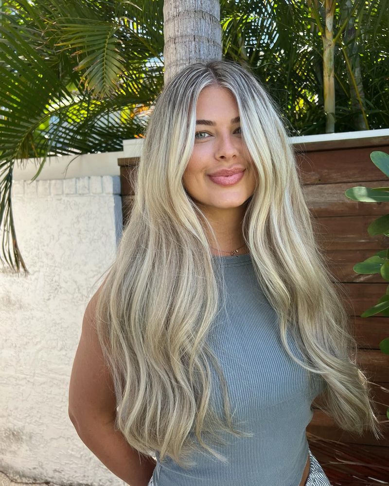 Beachy Mermaid Waves