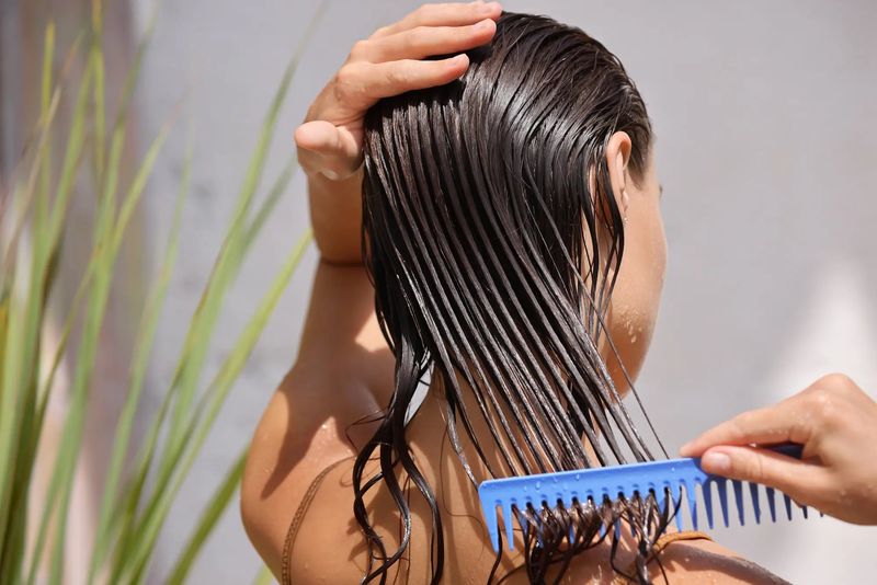 Straight and Fine Hair: Daily Refresh