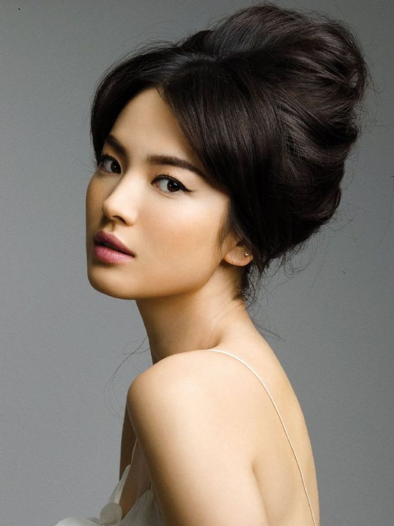 Korean Hershey Kiss Updo