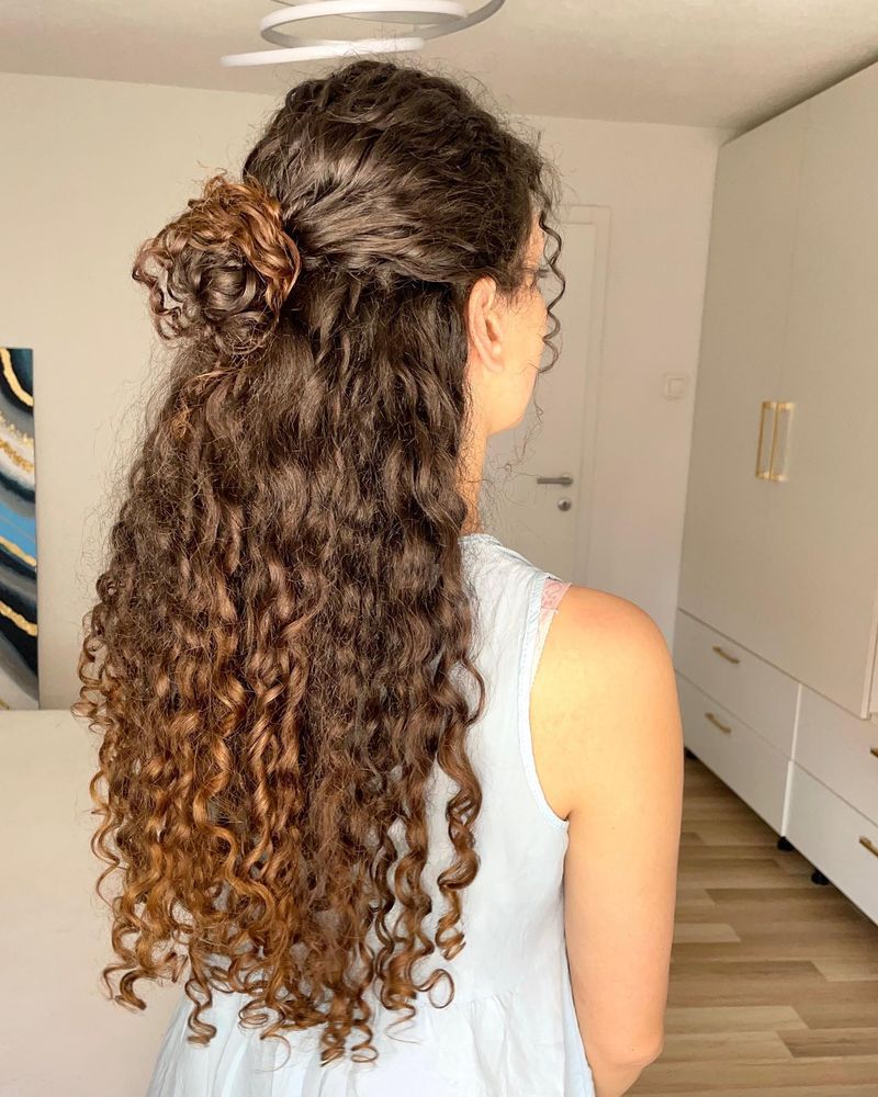 Midnight Snacking Hair Syndrome