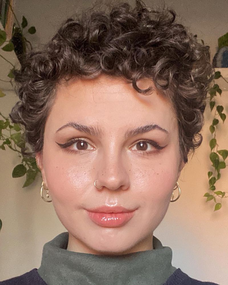 Curly Crop With Height