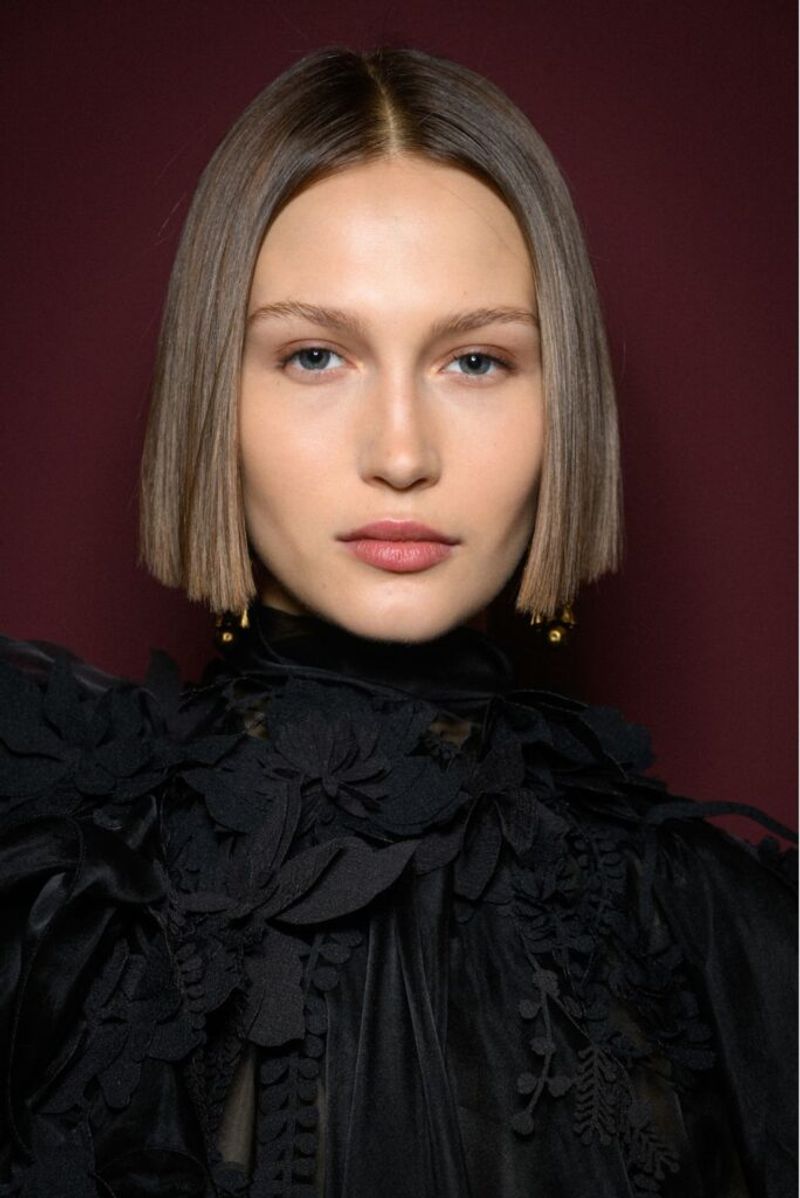 Blunt Micro-Bob with Sharp Edges