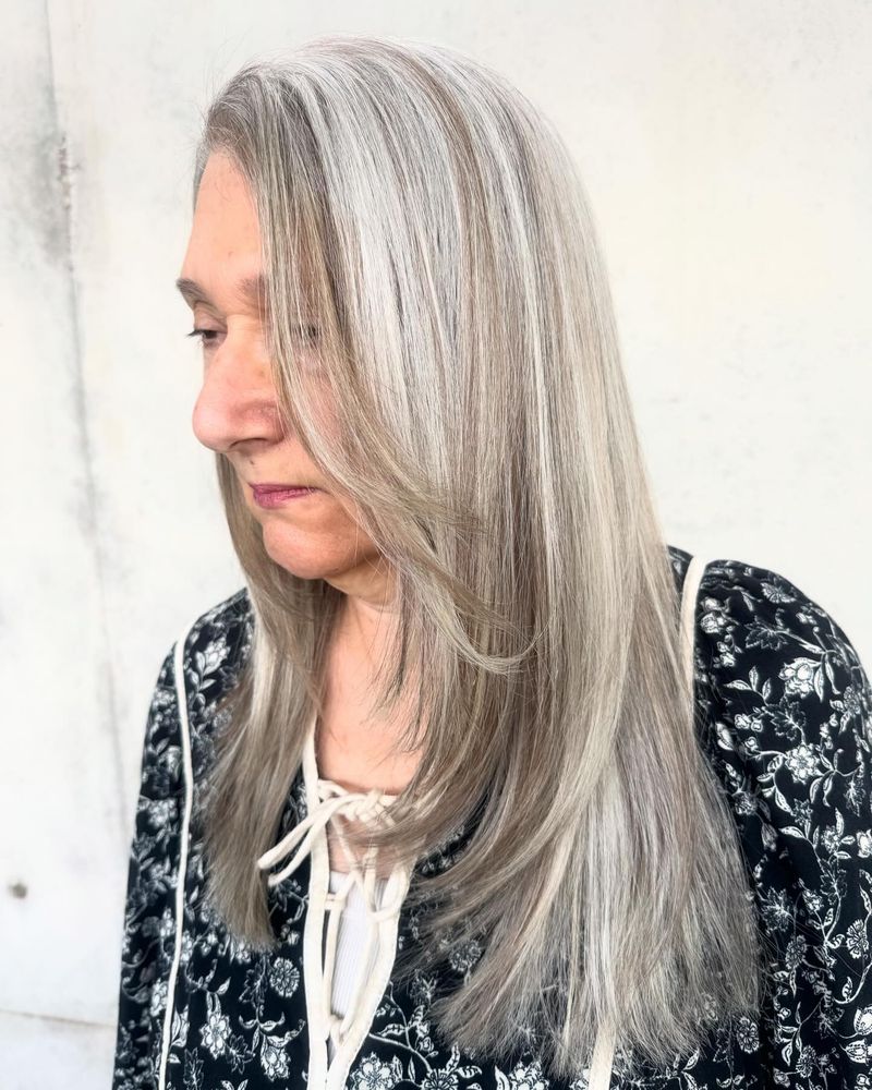 Extremely Long Layers With Thin Ends