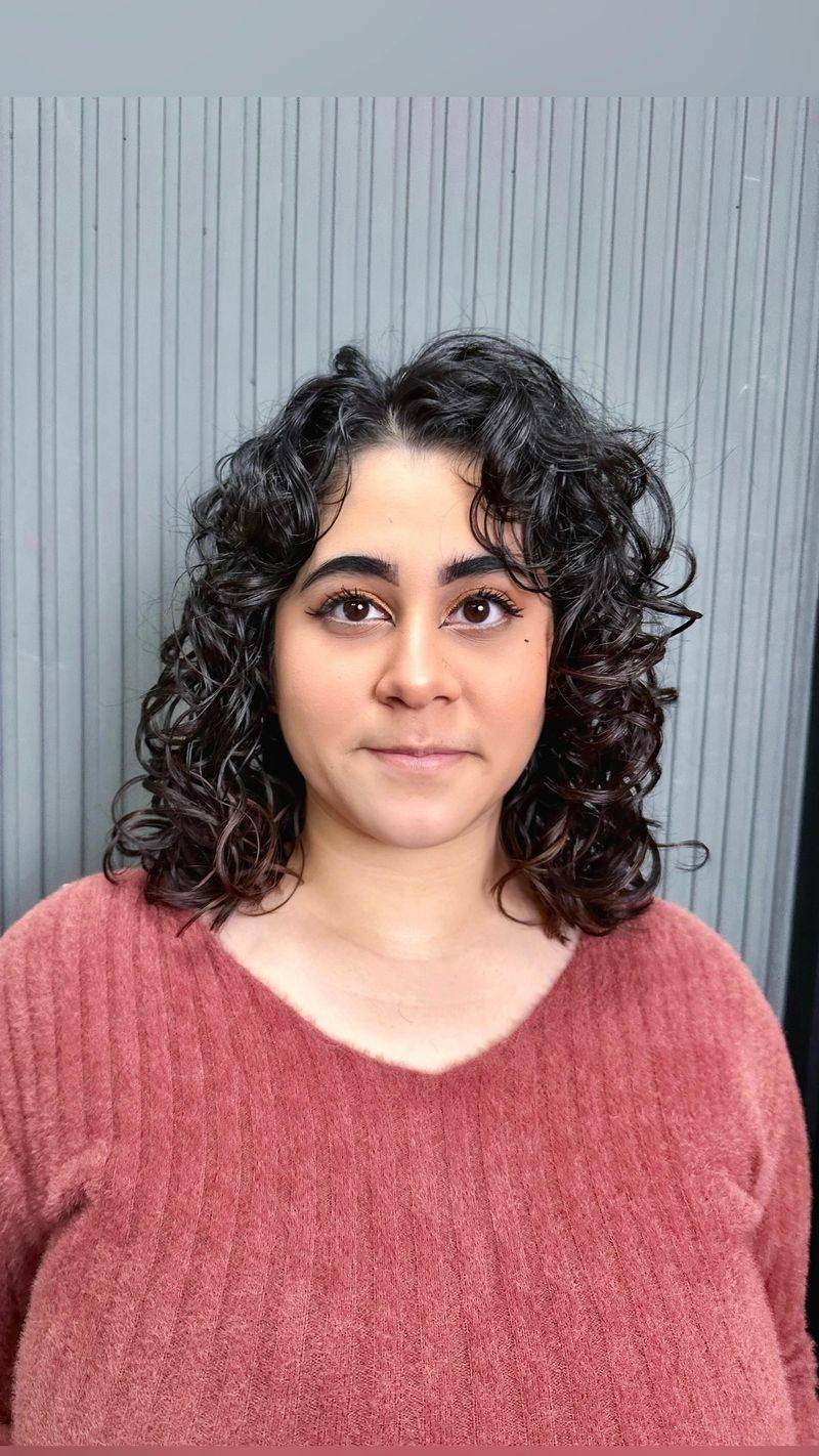 Soft Romantic Side-Swept Curls