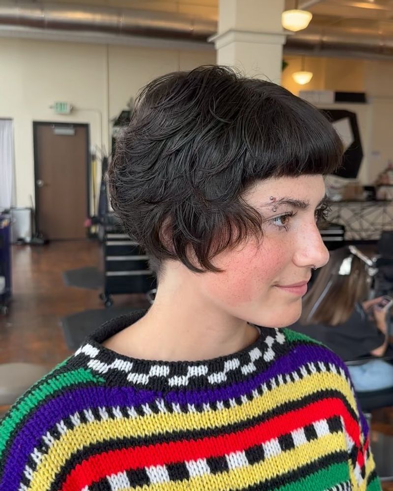 Textured Crop with Micro Fringe