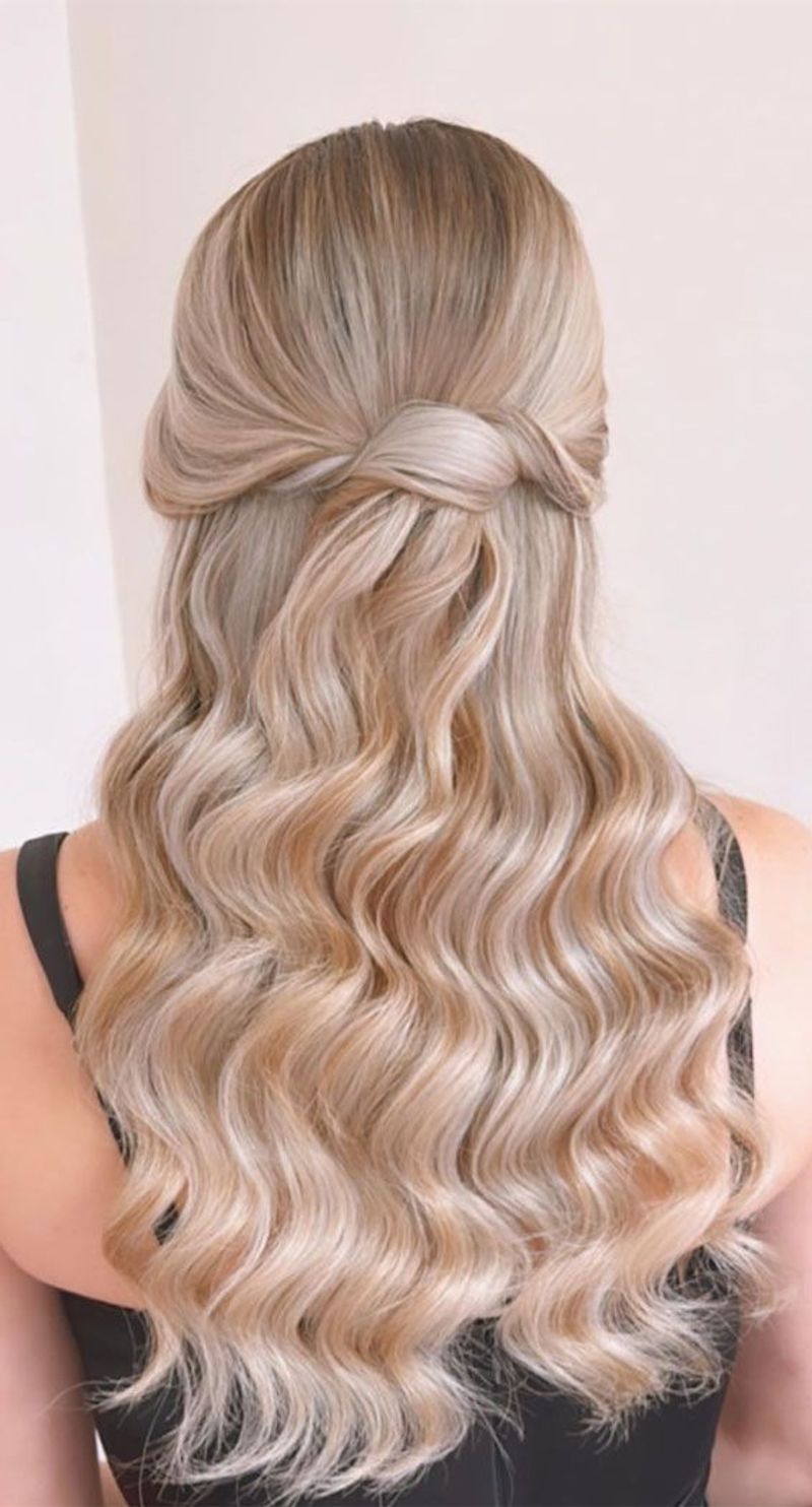 Half-Up Twisted Knot