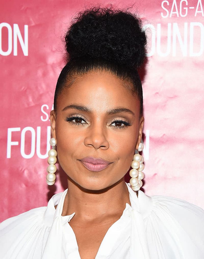 Sleek Top Knot with Wrapped Base