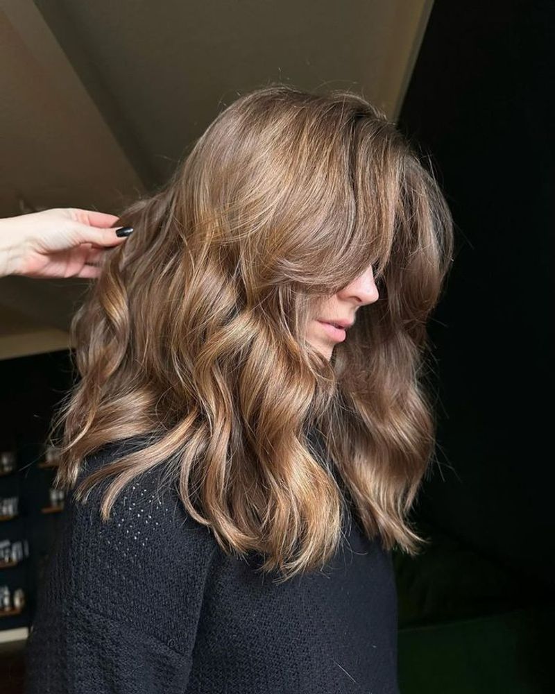 Soft Butterfly Waves