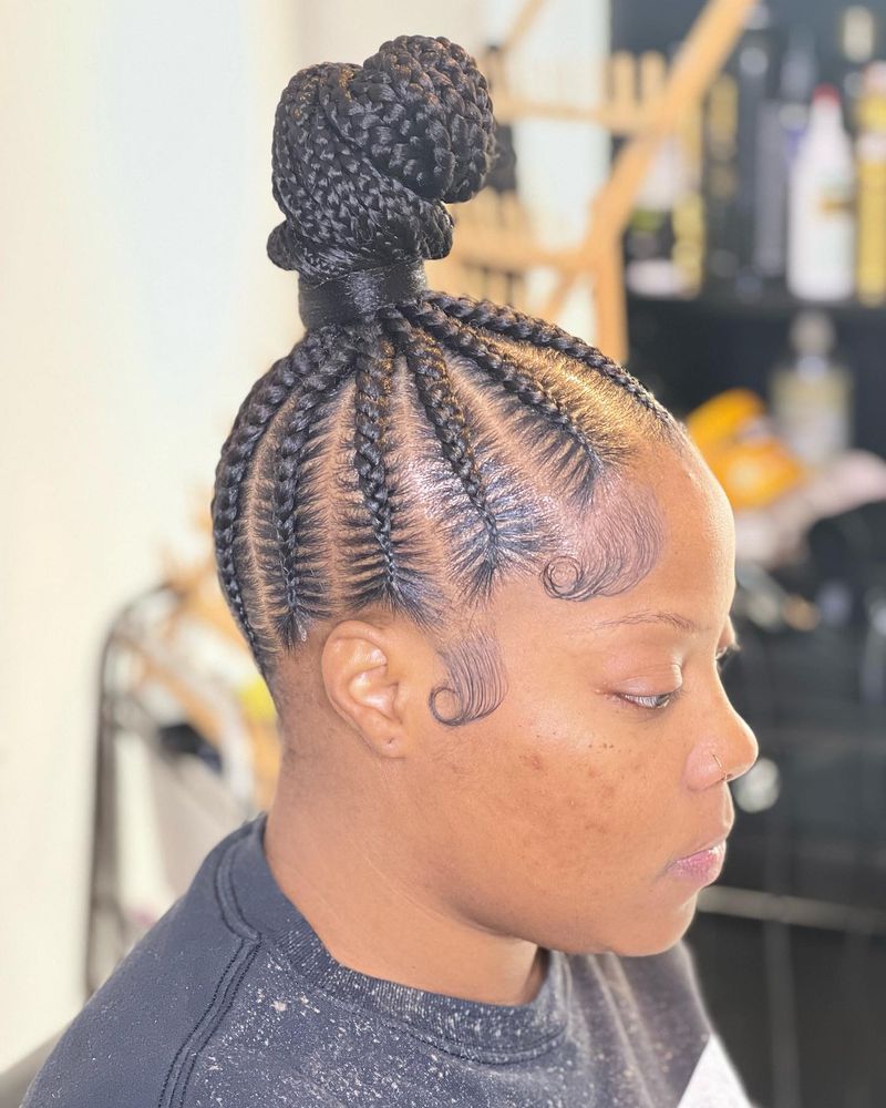 Artistic Braided Knot
