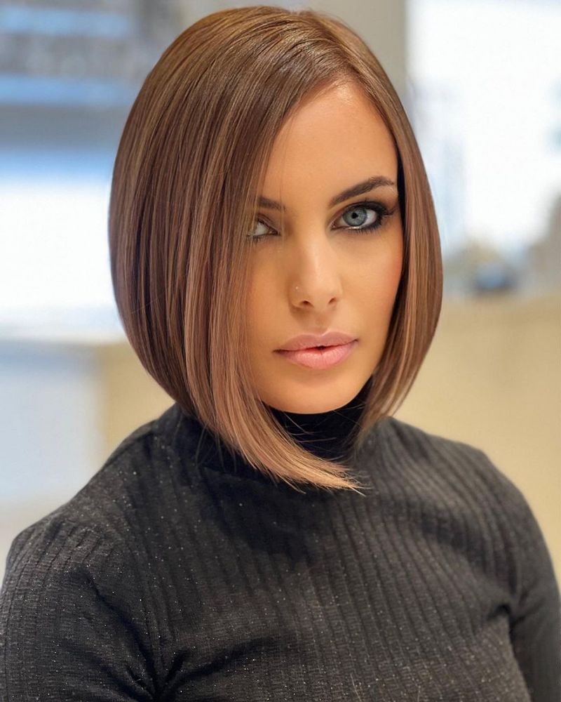 Elegante A-Line Bob