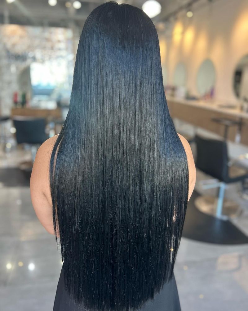Micro-Layered Glass Hair