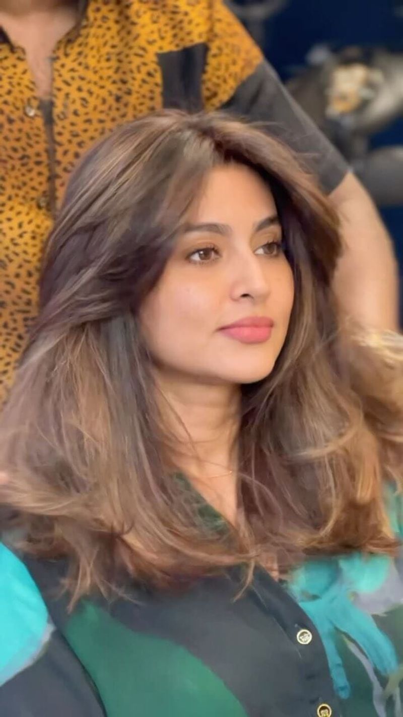 Blended Layers with Curtain Bangs