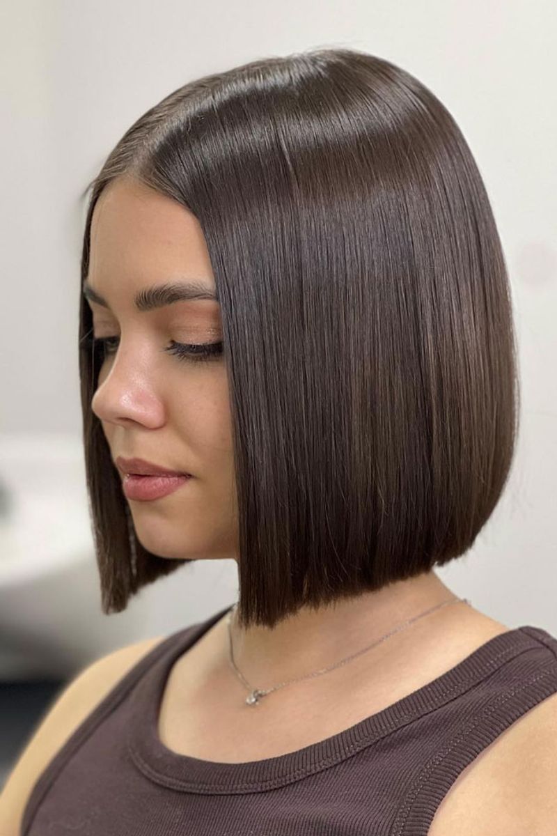 Sleek Center-Part