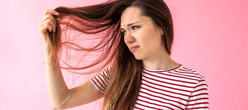 The Unexplainable Oily-Yet-Dry Paradox