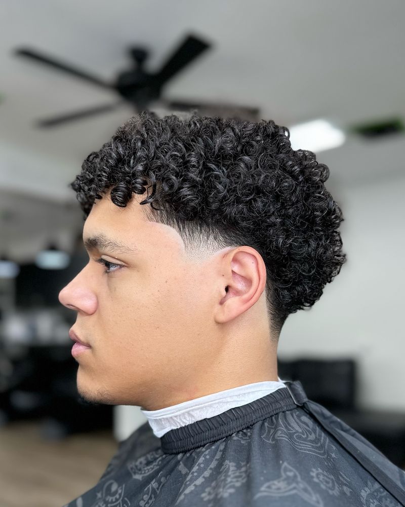 Tapered Curls