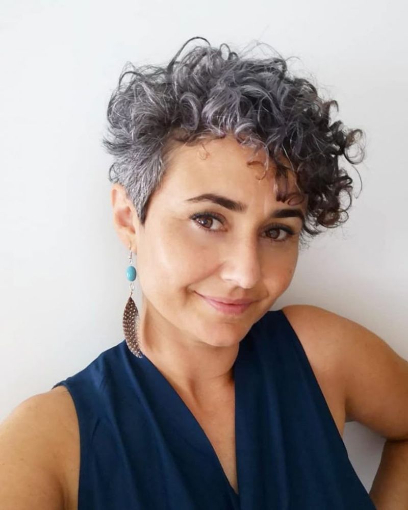 Coupe Pixie ondulée