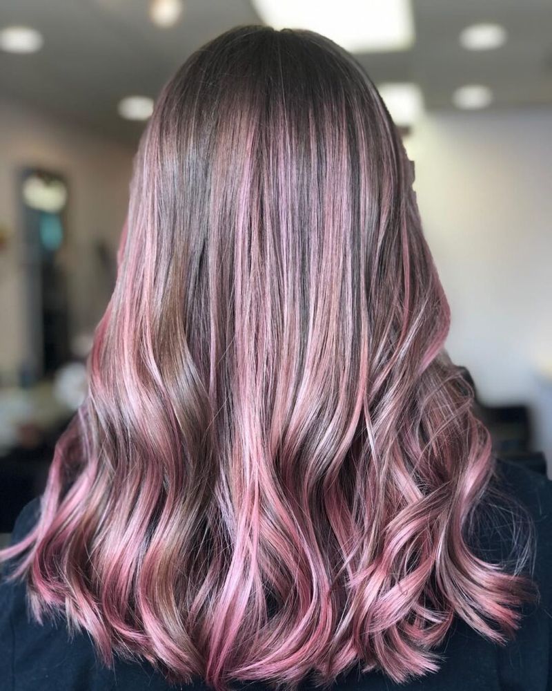 Root Touch-Up Products Extend Time Between Colorings