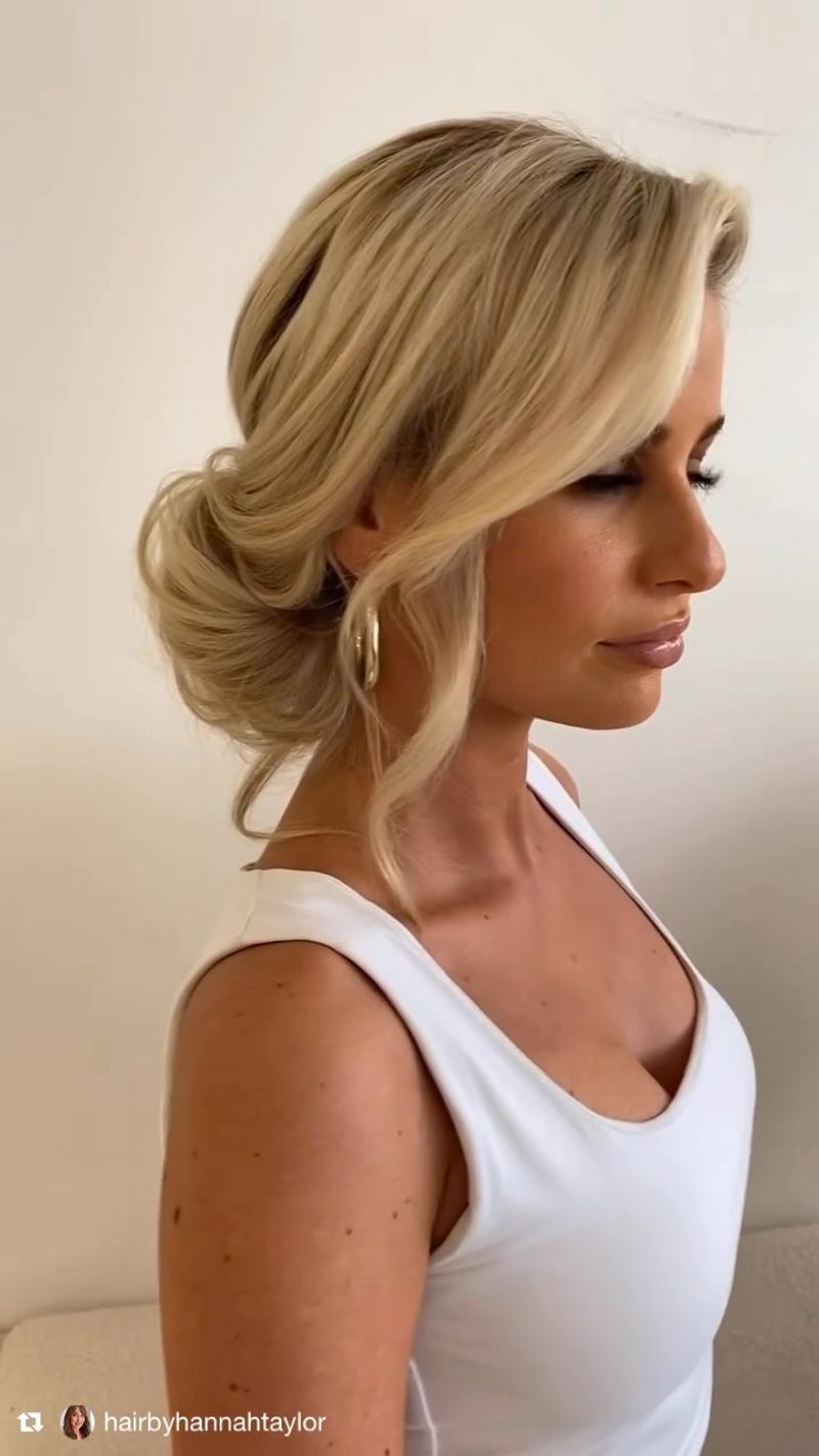 Chignon laterale ritorto