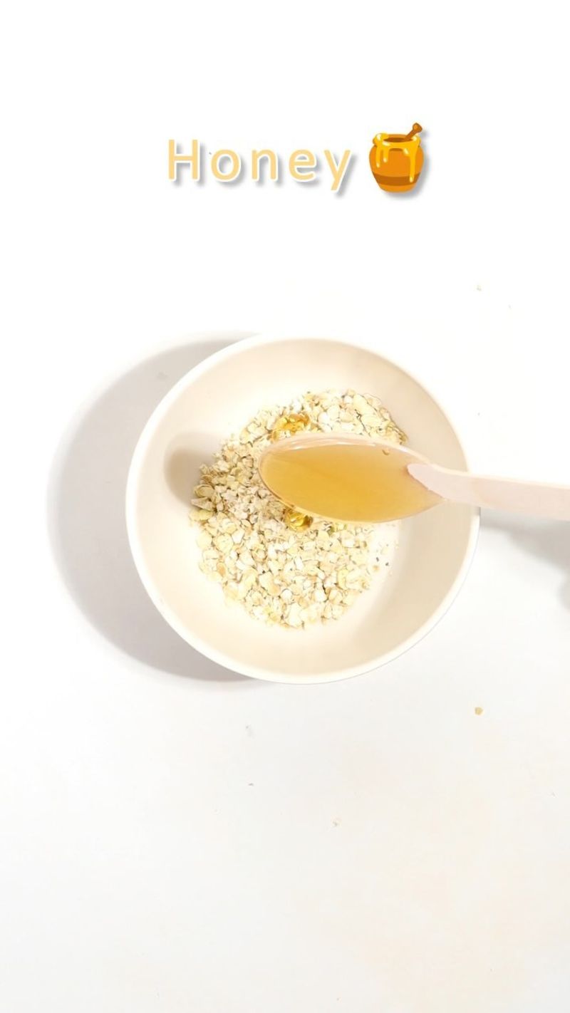 Oatmeal and Honey Soother