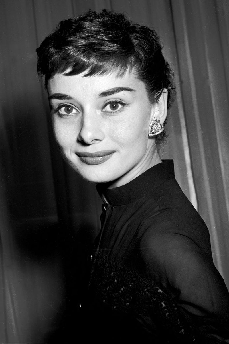 O corte Pixie de Audrey Hepburn