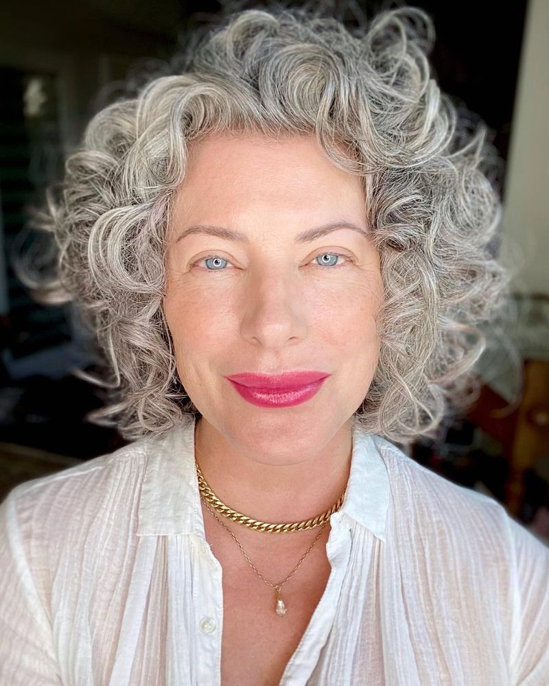 Natural Curls with Shaped Layers