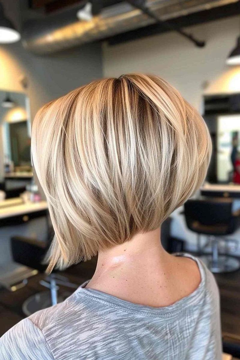 Asymmetrical Bob with Graduated Layers