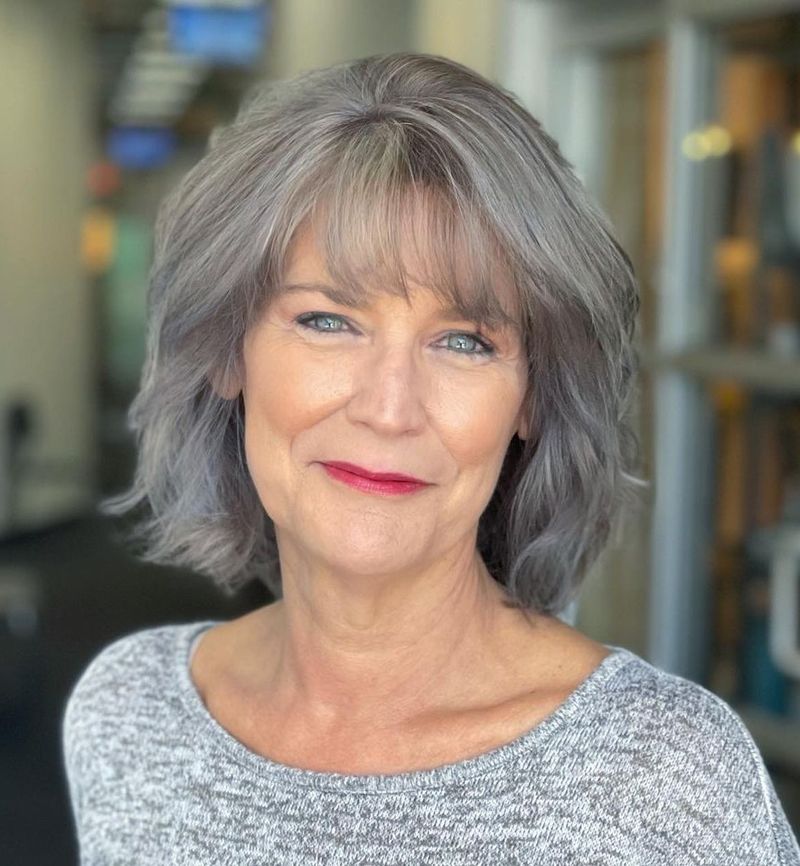 Rounded Full Bangs