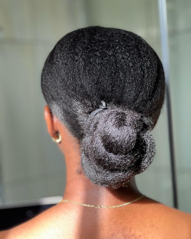 Elegante chignon basso