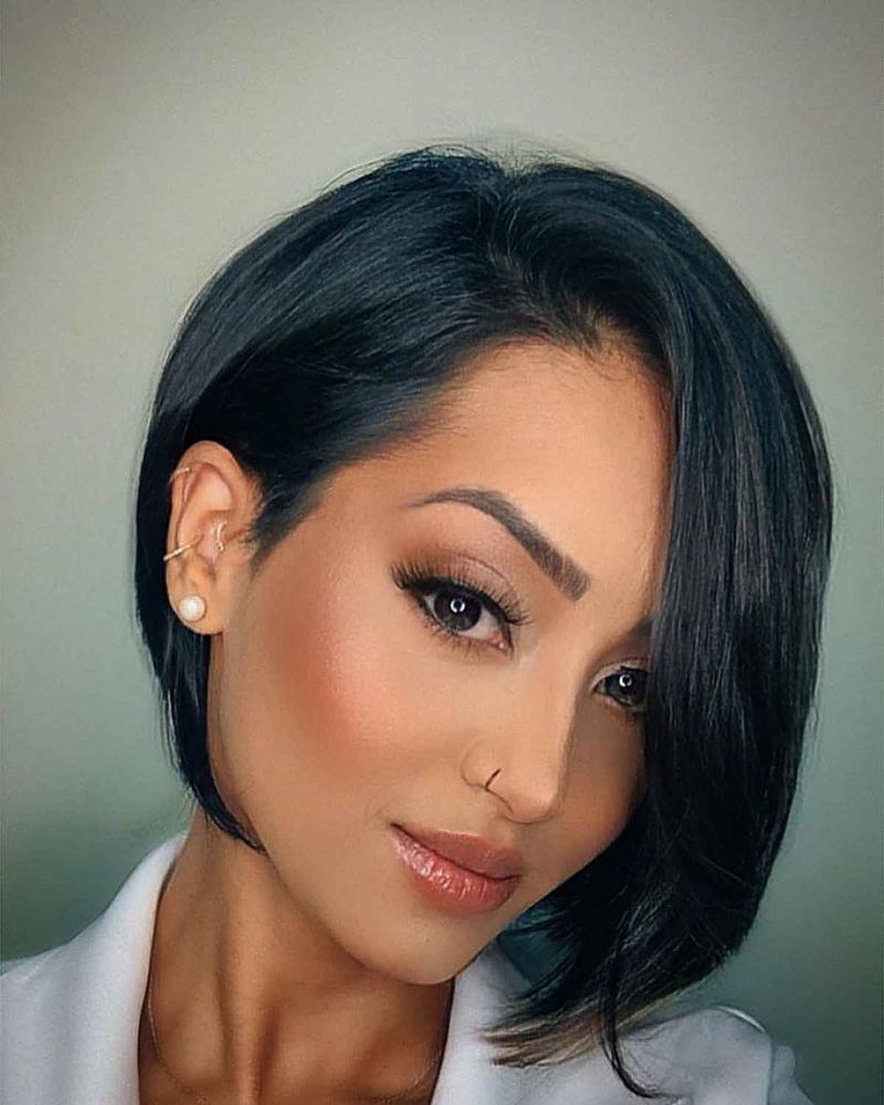 Asymmetrical Cut: Modern Edge