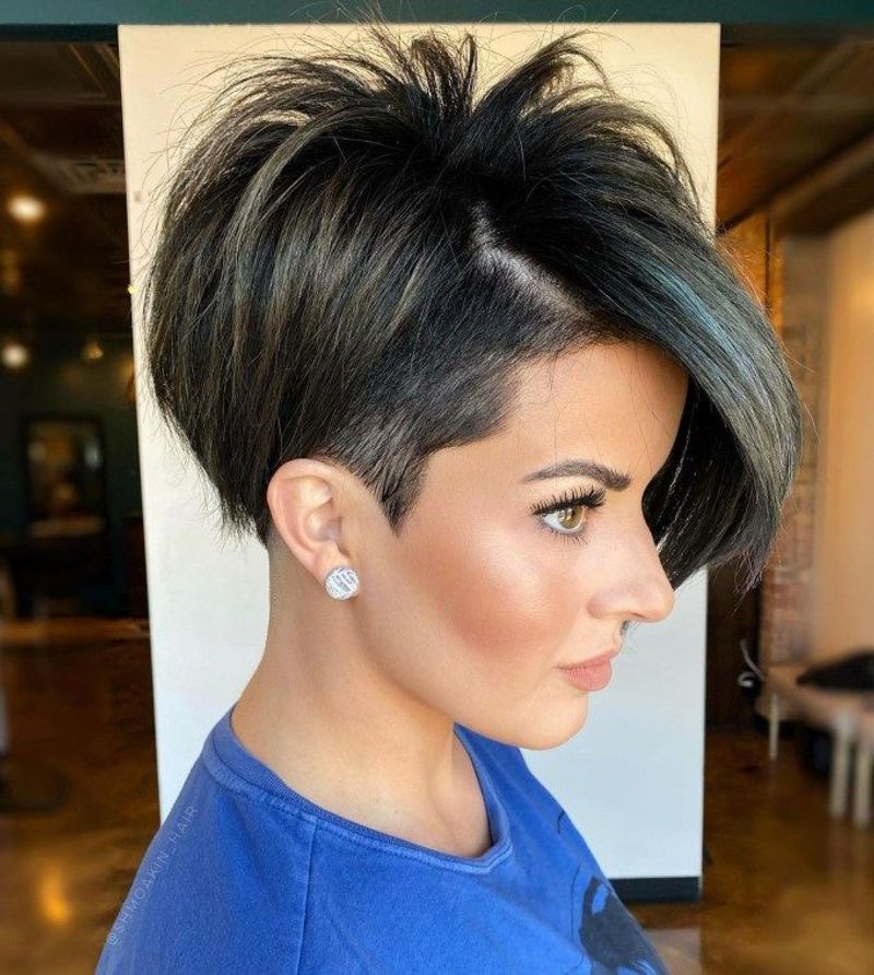 Asymmetrical Undercut