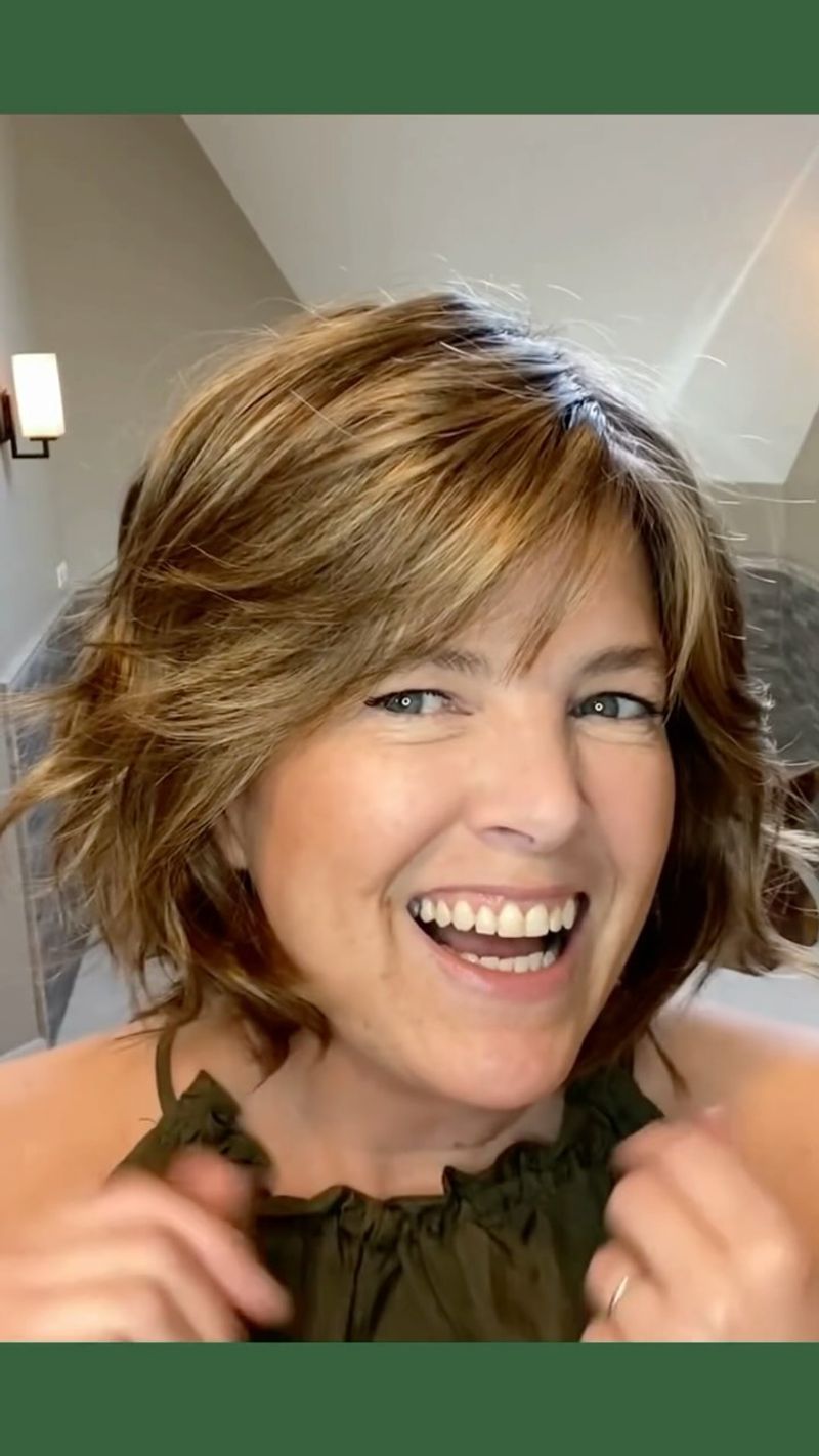 Layered Lob With Fringe