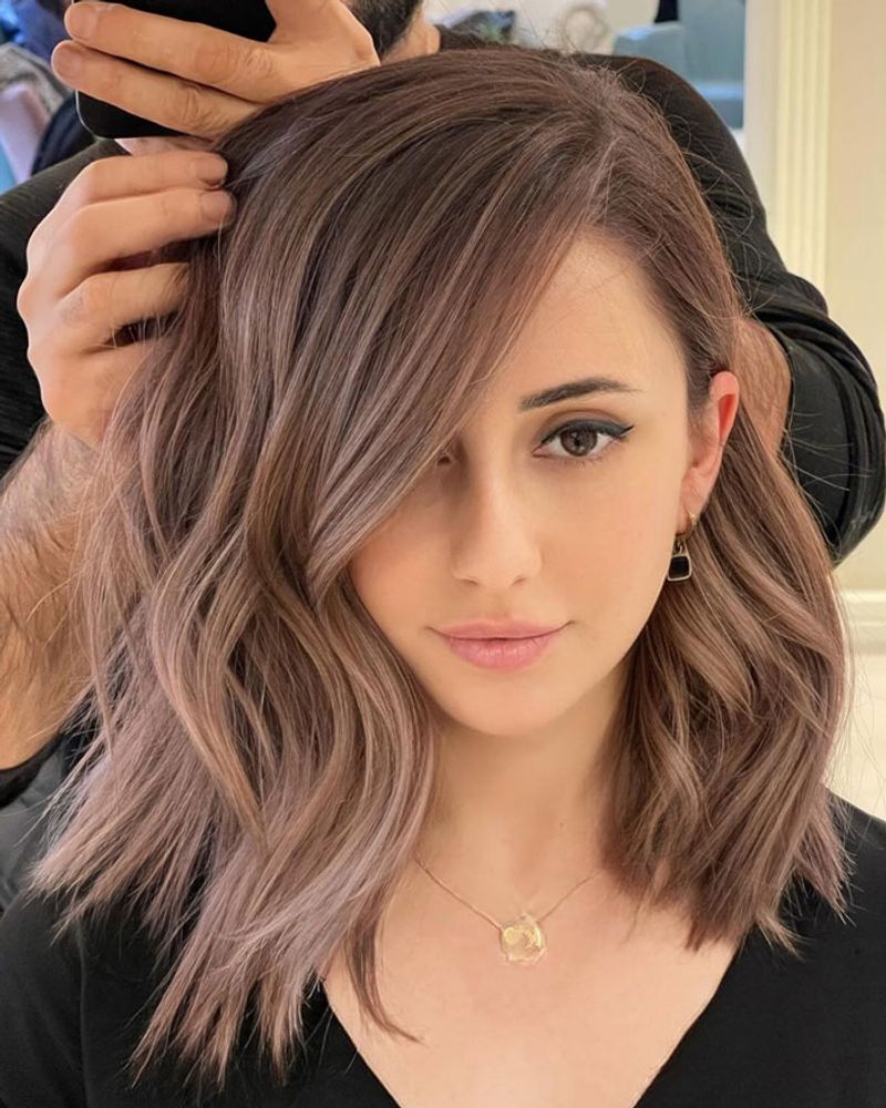 Side-Parted Textured Lob