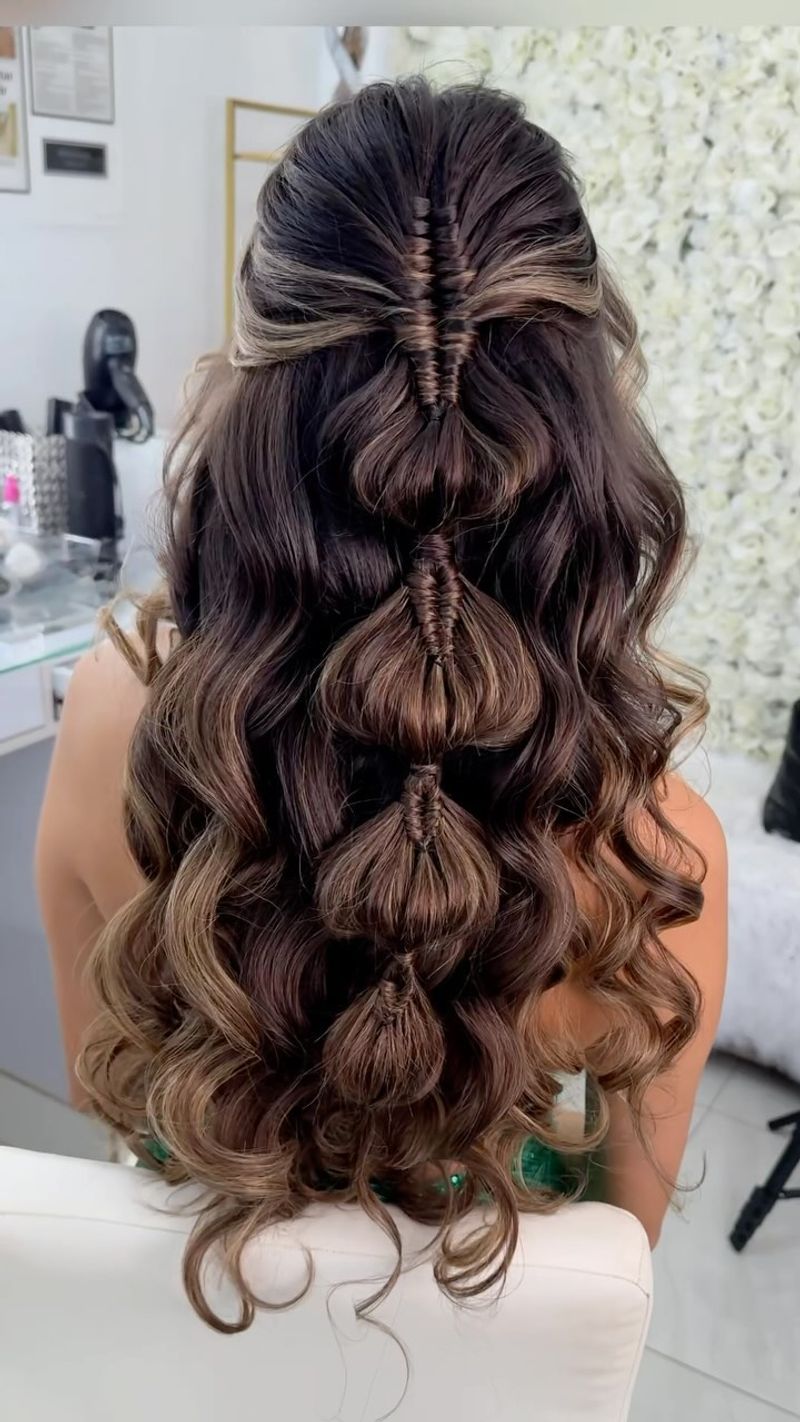 Infinity Braid with Soft Curl Ends