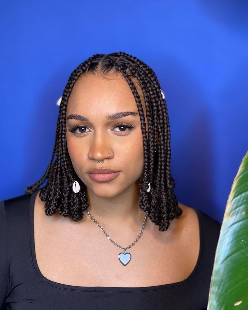 Knotless Braids in Bob Length